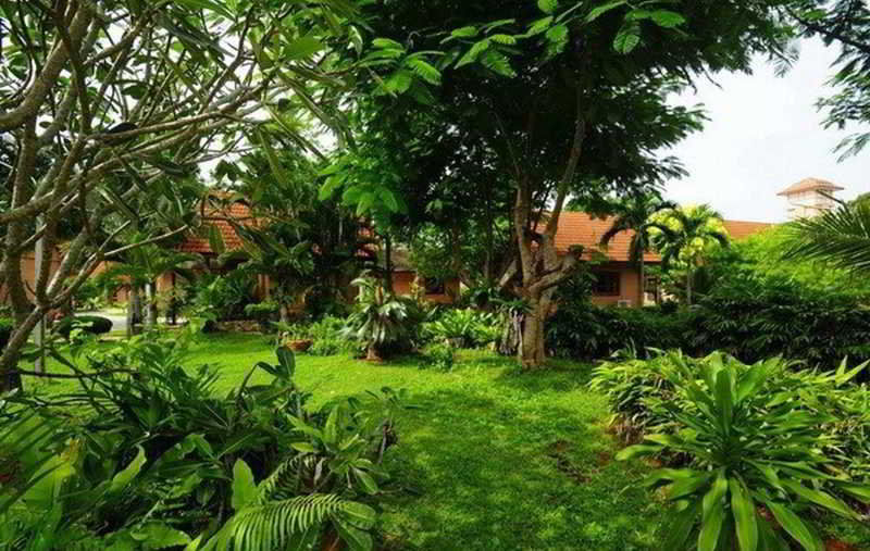 Alongkot Beach Resort Khanom Dış mekan fotoğraf