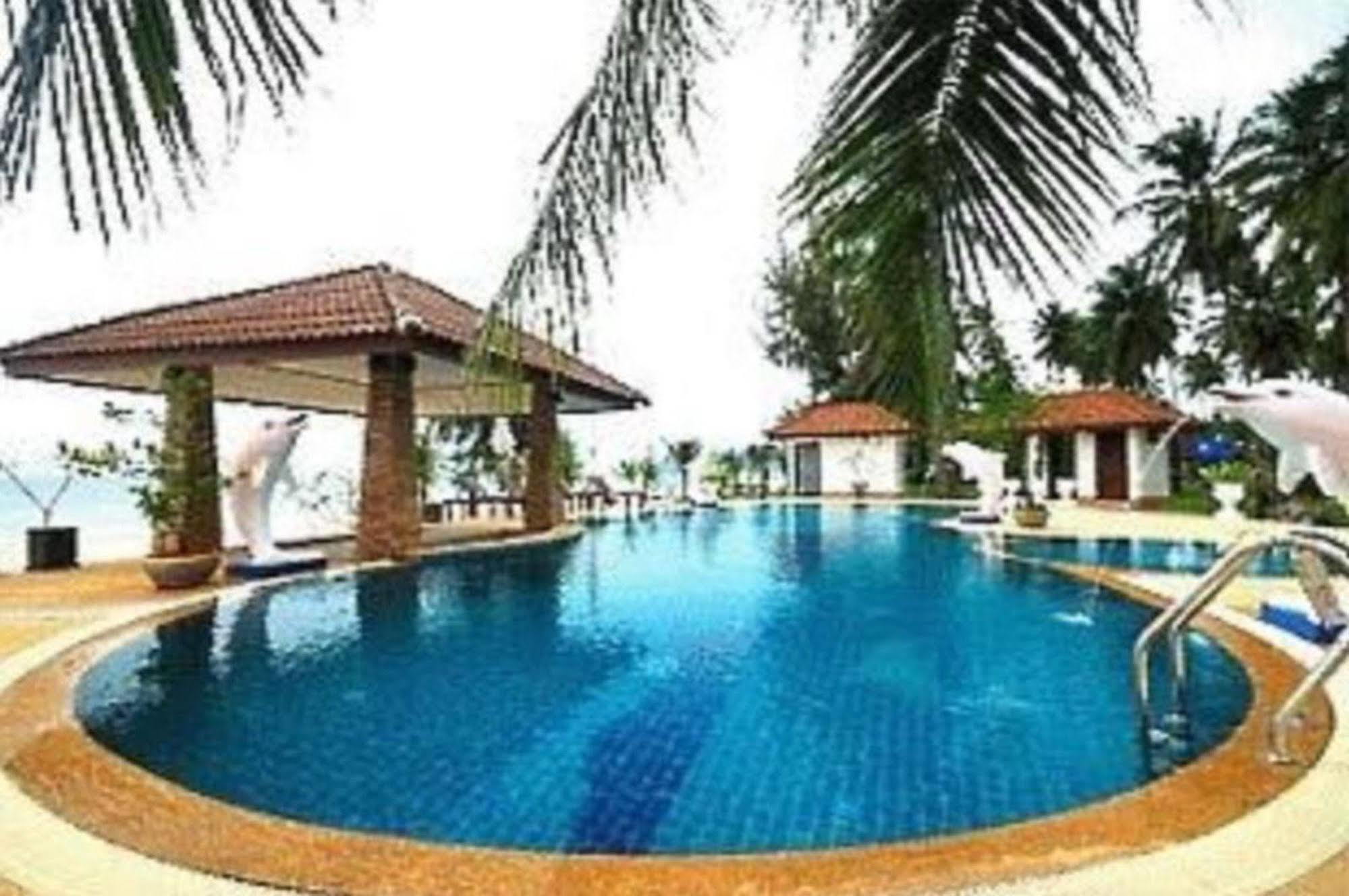 Alongkot Beach Resort Khanom Dış mekan fotoğraf