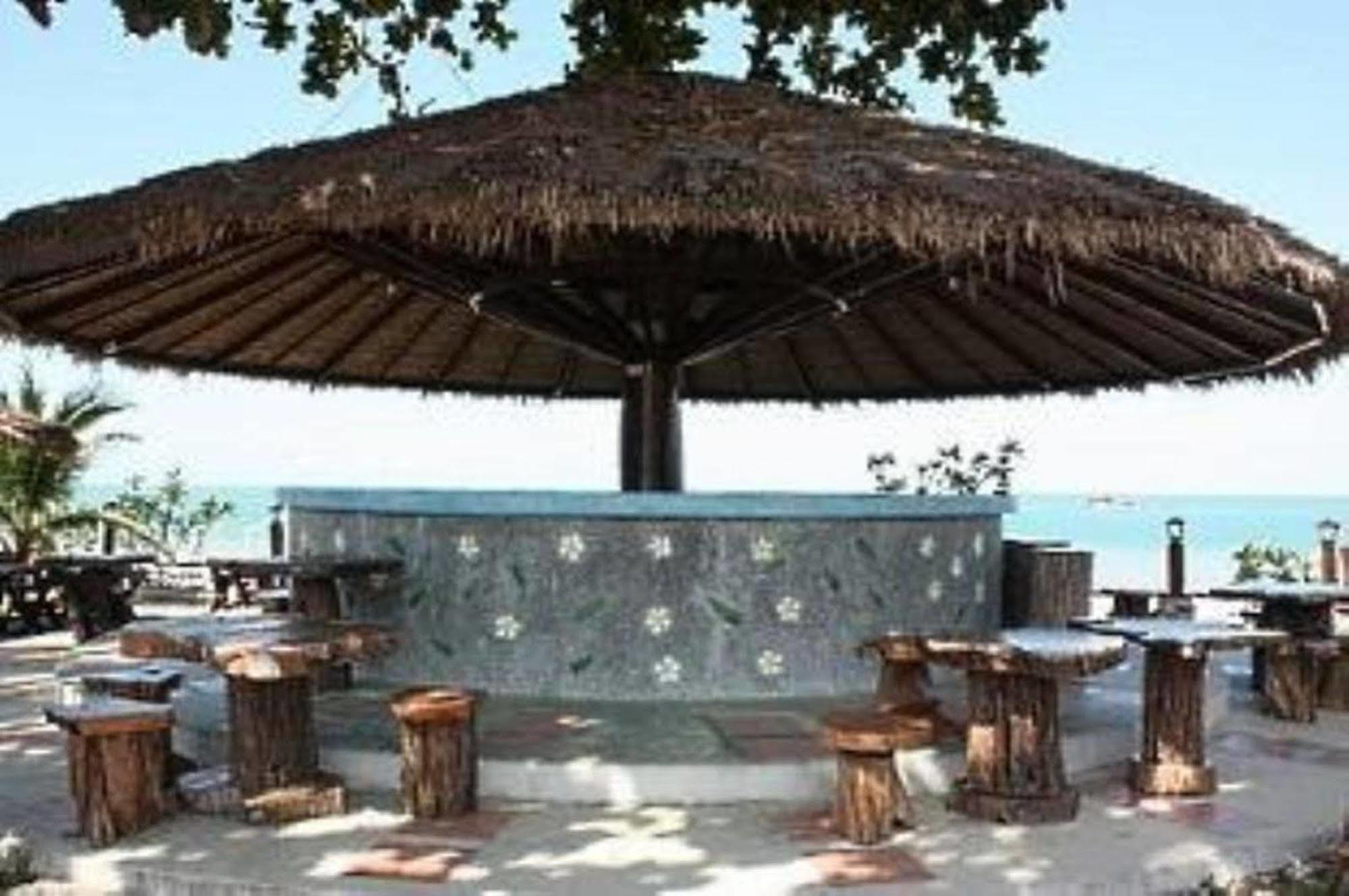 Alongkot Beach Resort Khanom Dış mekan fotoğraf